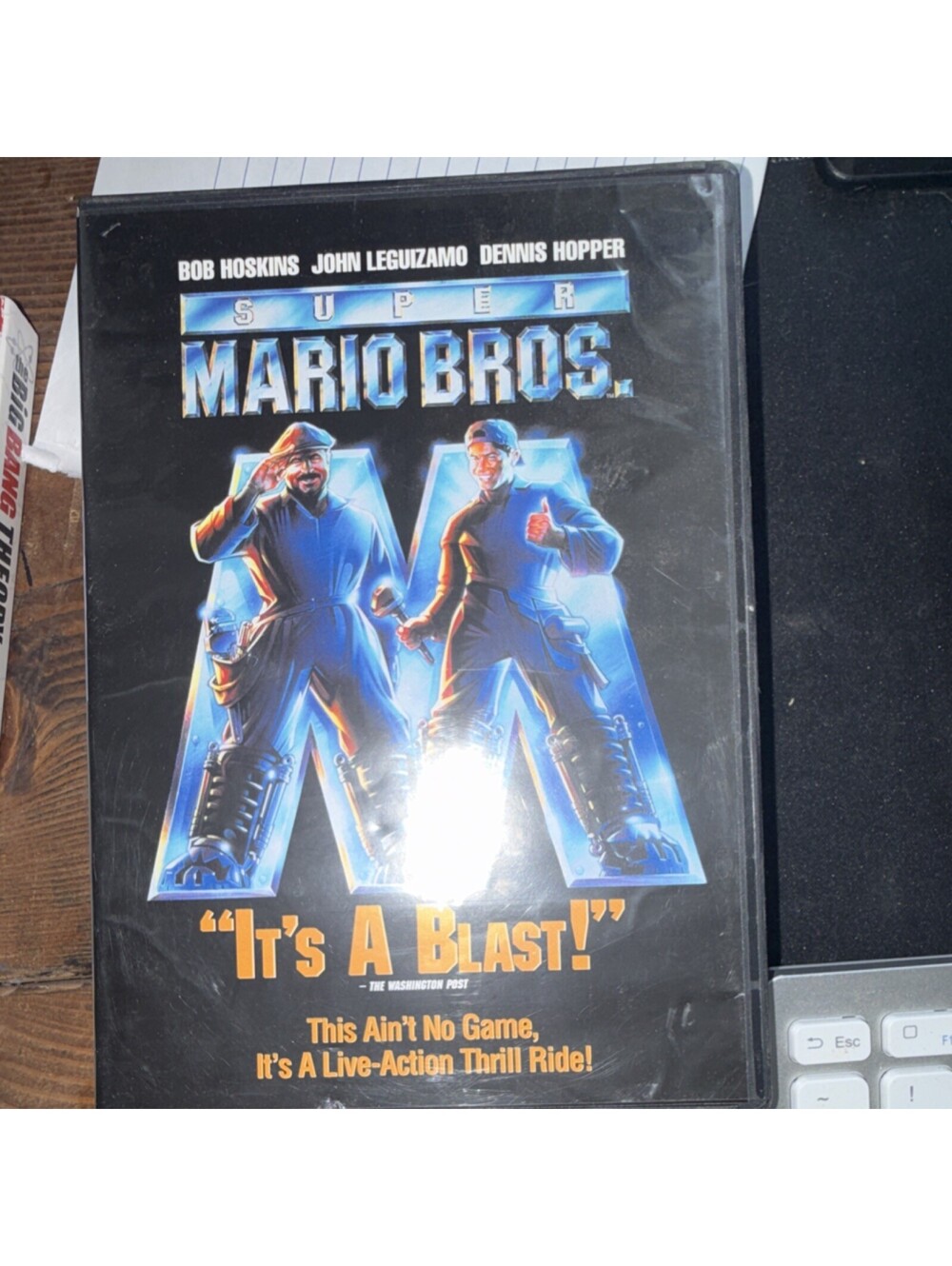 Super Mario Bros. DVD Widescreen NTSC PG Approx 104 Min Bob Hoskins